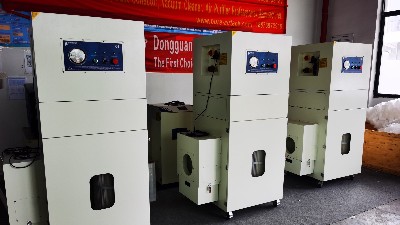 車間用粉塵除塵器，執(zhí)信環(huán)保助力工業(yè)生產(chǎn)安全凈化粉塵。